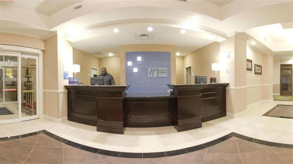 Holiday Inn Express Palatka Northwest By Ihg Екстериор снимка